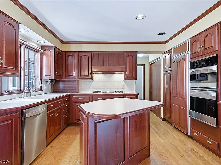32245 Burlwood Dr — Photo 4