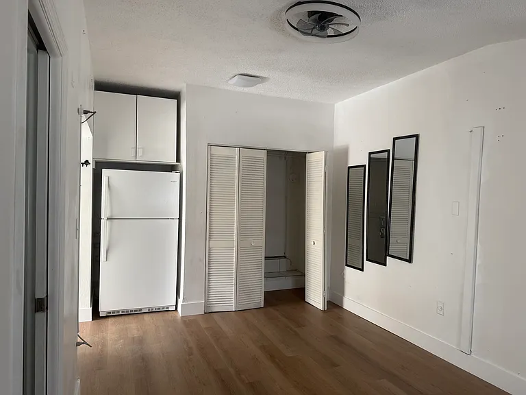NW 64th Ct — Photo 9
