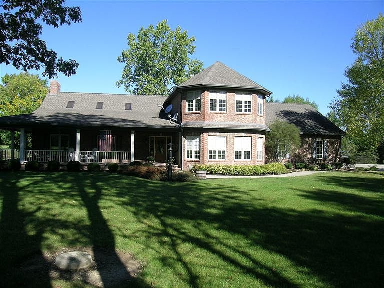 1st image of 2496 Commons Blvd
