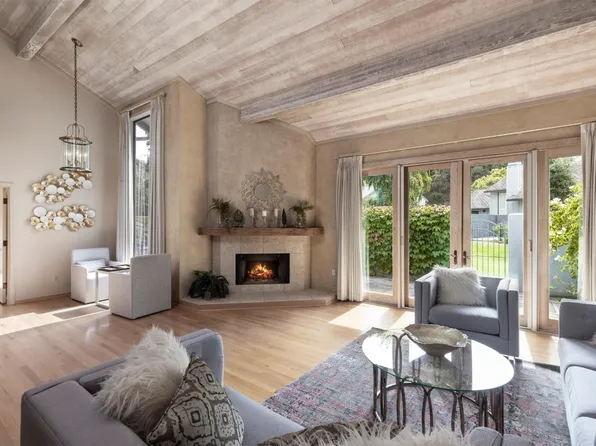 28062 Heron Ct, Carmel, CA 93923