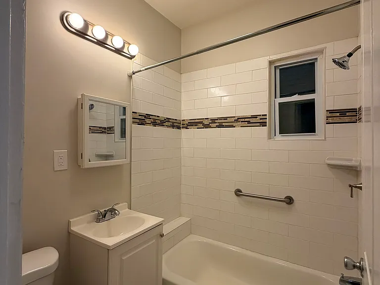 20 Claire Ave #A4 — Photo 6
