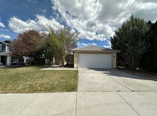 11580 Camel Rock Dr, Reno, NV 89506