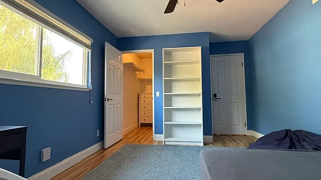 6570 Thames Dr — Photo 6