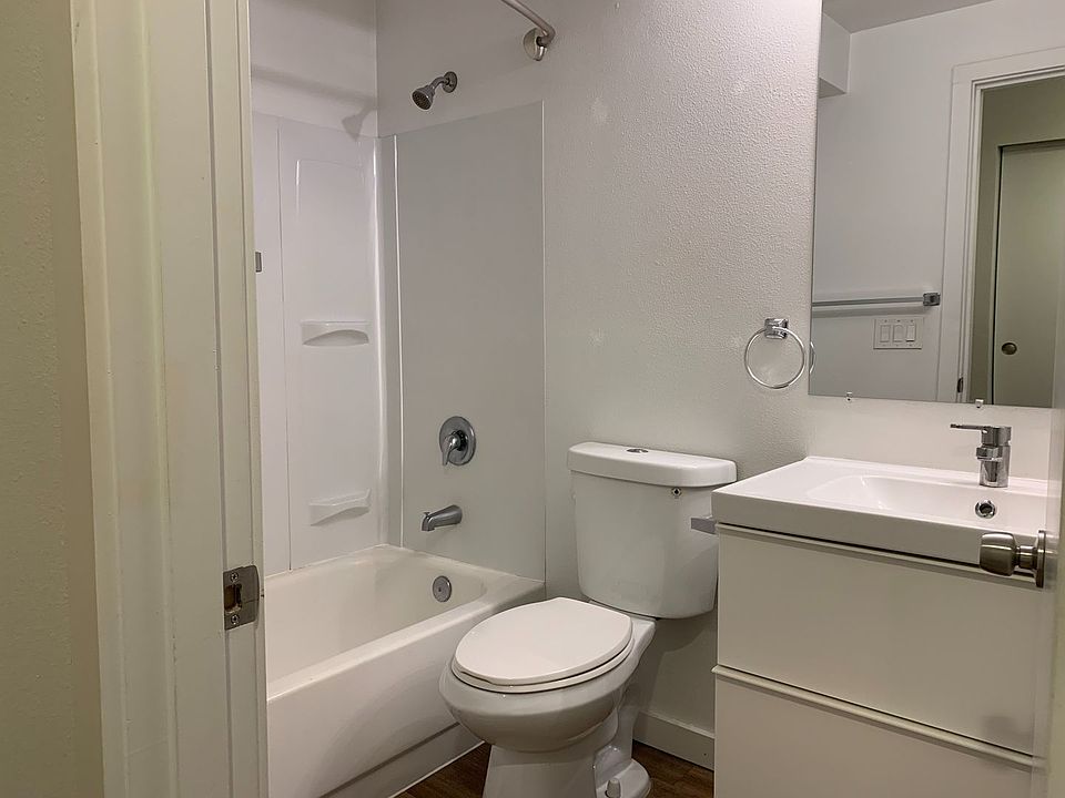 1st image of 1233 Taylor Ave N #401
