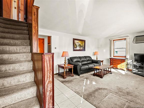 3rd image of 101 Coolidge Ave