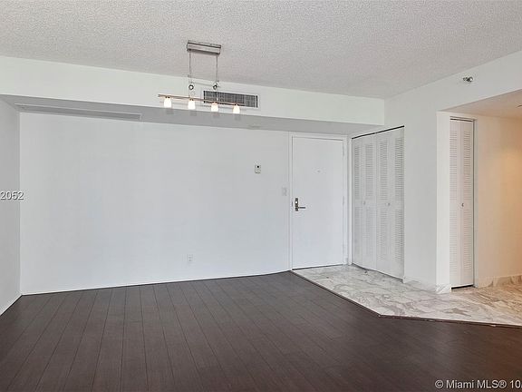 2nd image of 19195 NE 36th Ct APT 1802