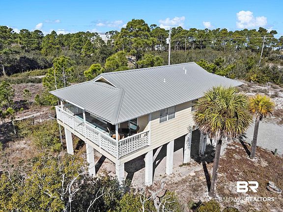 2nd image of 475 Kinzalow Ln