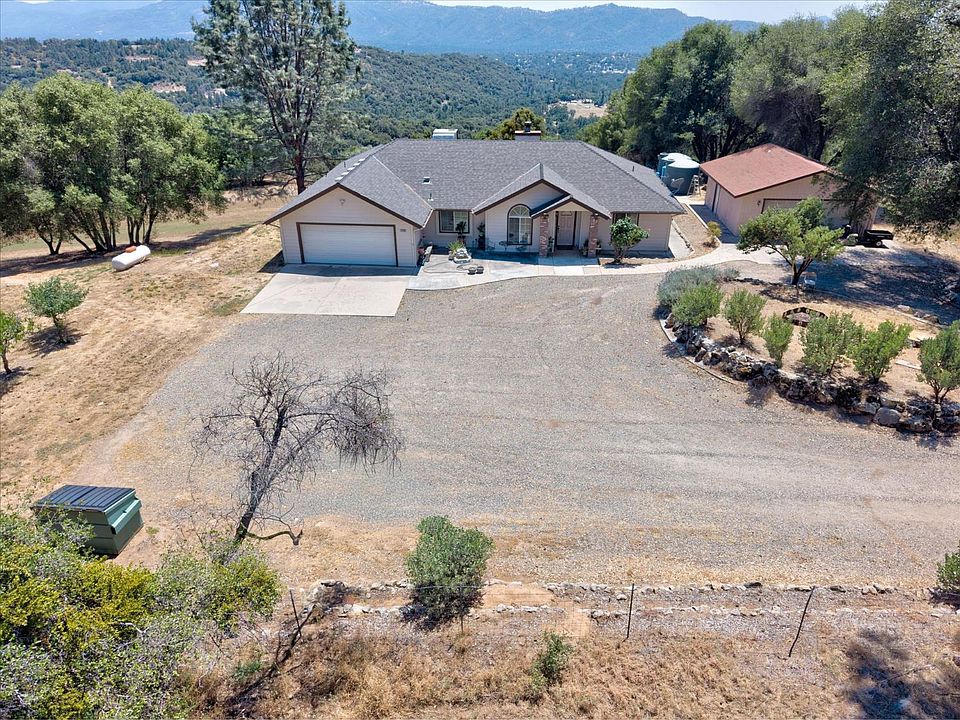 1st image of 45200 Songbird Ln