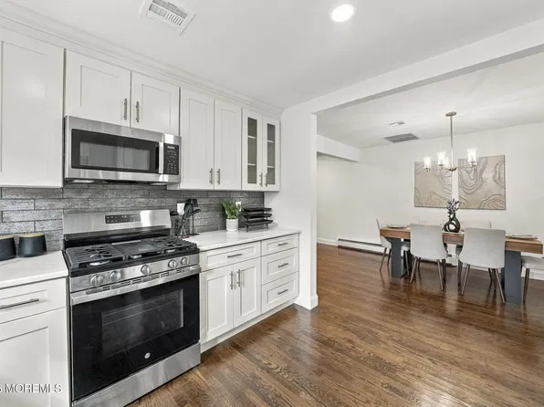 52 Santiago Court, Toms River, NJ 08757