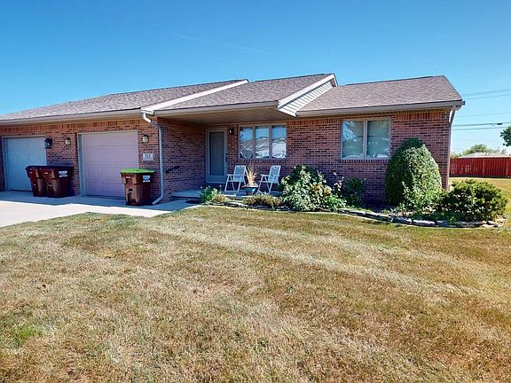 2nd image of 512 Woodpointe Dr