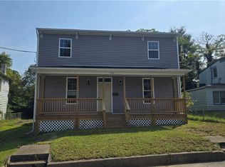 735 Harding St, Petersburg, VA 23803