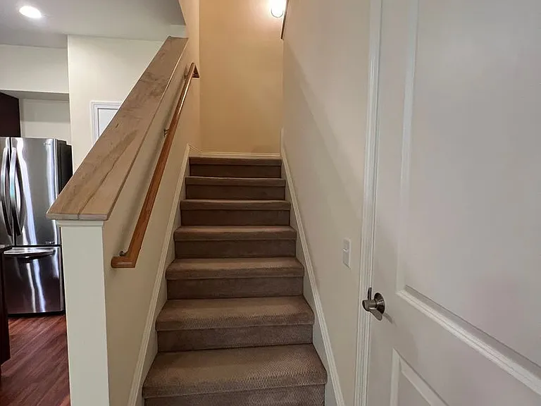 127 Churchill St — Photo 11