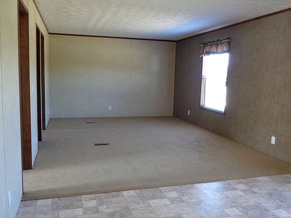 3rd image of 1429 Revolution Dr