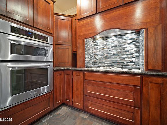 5th image of 900 S Meadows Pkwy APT 5021