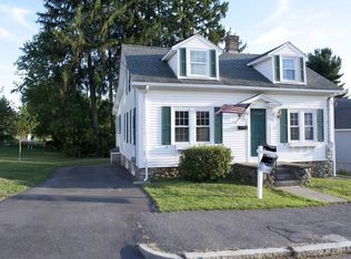 18 Marland Rd, Worcester, MA 01606
