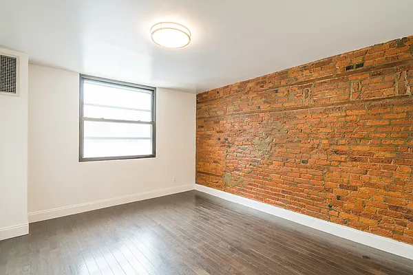 Rented by Compass | media 3