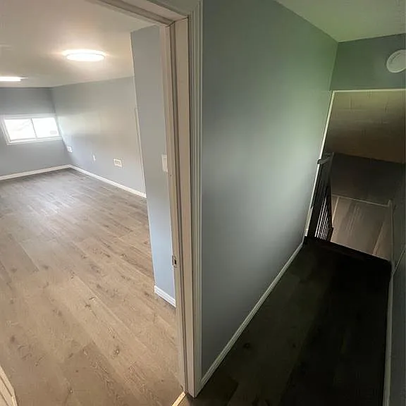 311 Queen St — Photo 14