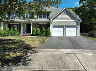 376 Chestnut Dr, Manahawkin, NJ 08050