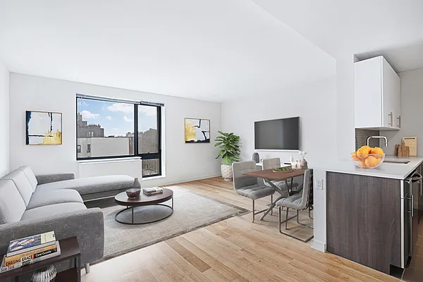 Rented by Compass | media 13