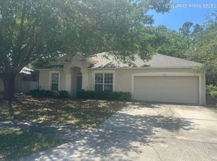 855 Sandhurst Ct, Titusville, FL 32780