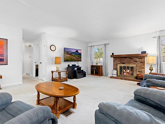 4th image of 18253 E Mansfield Avenue