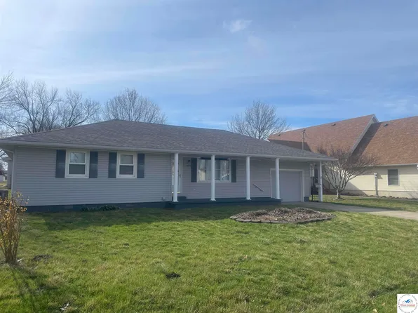 405 W Bluebird Dr, Cole Camp, MO 65325
