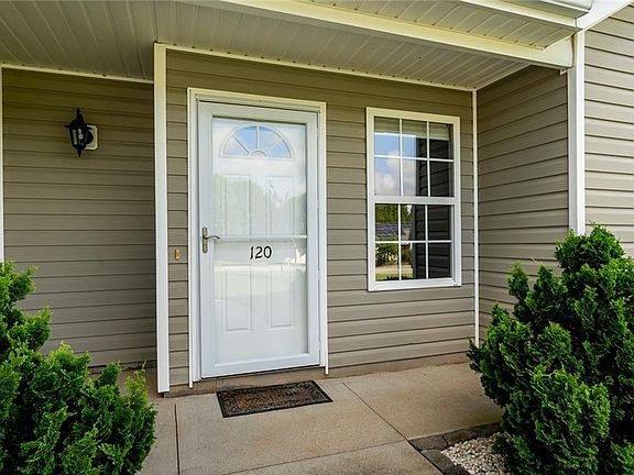 4th image of 120 Sunny Hill Ln
