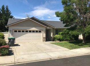 249 Oak Crest Way, Medford, OR