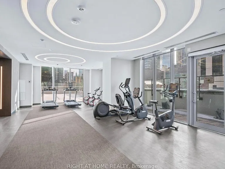 100 Dalhousie St #1705 — Photo 4