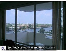 5th image of 3233 NE 34th St APT 503