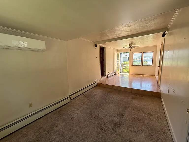 11 Terrace Dr — Photo 8