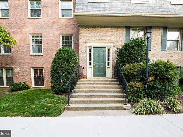 6030 Westchester Park Dr APT 201, College Park, MD 20740