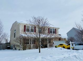275 Walsh Cir, Yorkville, IL 60560