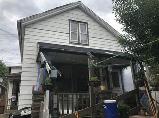 712 S 7th St, Milwaukee, WI 53204