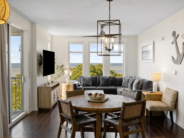 9800 Grand Sandestin Blvd, Miramar Beach, FL