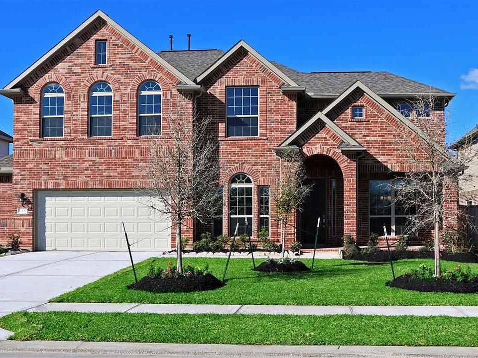 Located on 8313 in Wildwood at Northpointe - 65's in Tomball, TX