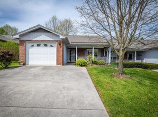 1982 Locarno Dr, Knoxville, TN 37914