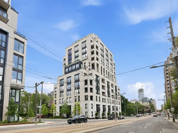 1 Forest Hill Rd #304, Toronto, ON M4V 1R1