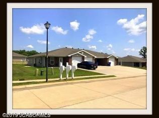 110 Rylee Cir, Holts Summit, MO 65043