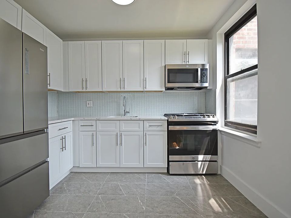 1st image of 52-18 39th Ave #2D