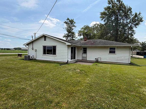 3rd image of 1825 Richfield Dr