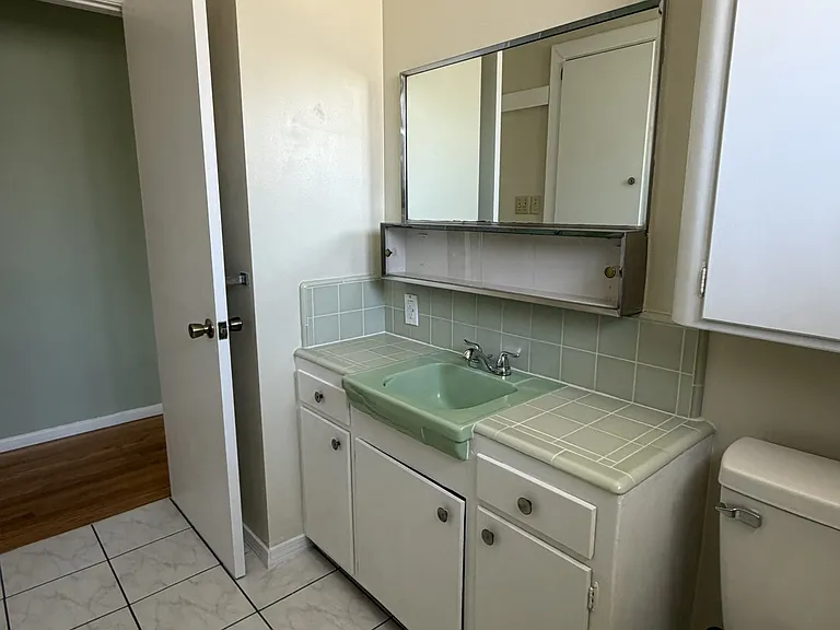 1433 E Larkwood St — Photo 23