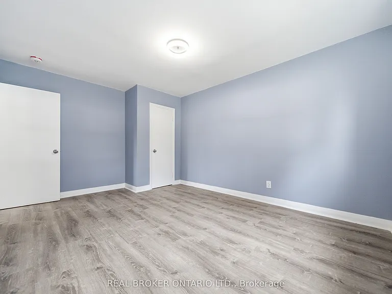 293 Highland Rd E #B — Photo 7