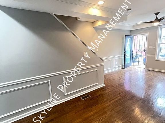 3rd image of 1156 S Dorrance St