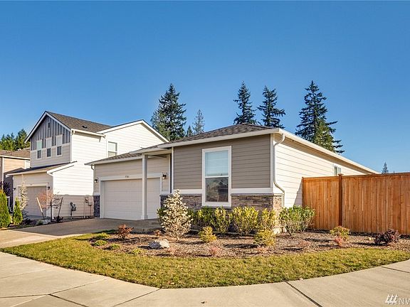 3rd image of 5701 84th Dr NE
