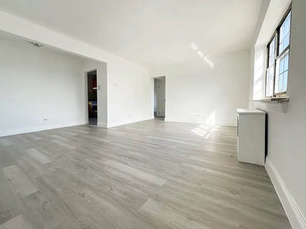 78-16 147th Street image 4 of 10