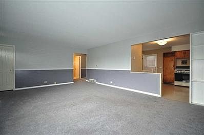 5th image of 120 Rosemont Ave