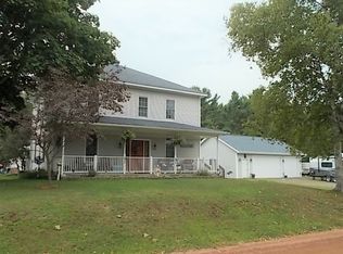 1004 Lakeview St, Merrill, WI 54452