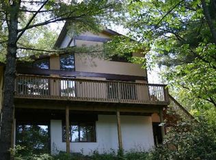 9 Hunter Ln, Hunter, NY 12442