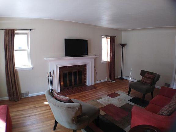 5th image of 2519 Martin Ave SE